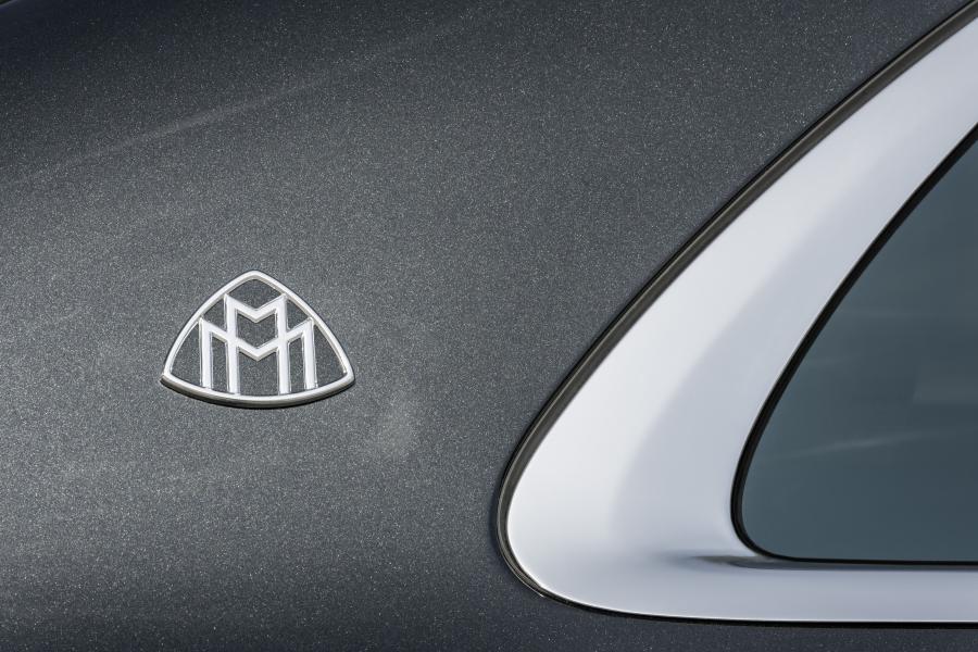 Детали экстерьера Mercedes-Maybach S600 (X222) 2015 года  (WW) (фото 32 из 49)
